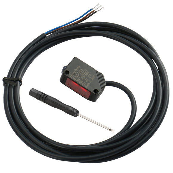 Heschen Diffuse Reflection Photoelectric Sensor Switch E3Z-D82, DC 10-30V, 200mA, PNP, Detection 50-300mm for Machine Tools Metallurgy, Chemicals, Automatic Doors